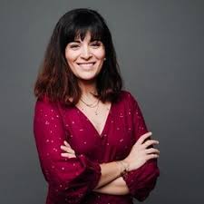 Portrait de Ludivine Laurent, responsable sécurité de site et cliente de Lagoute Safe Systems.